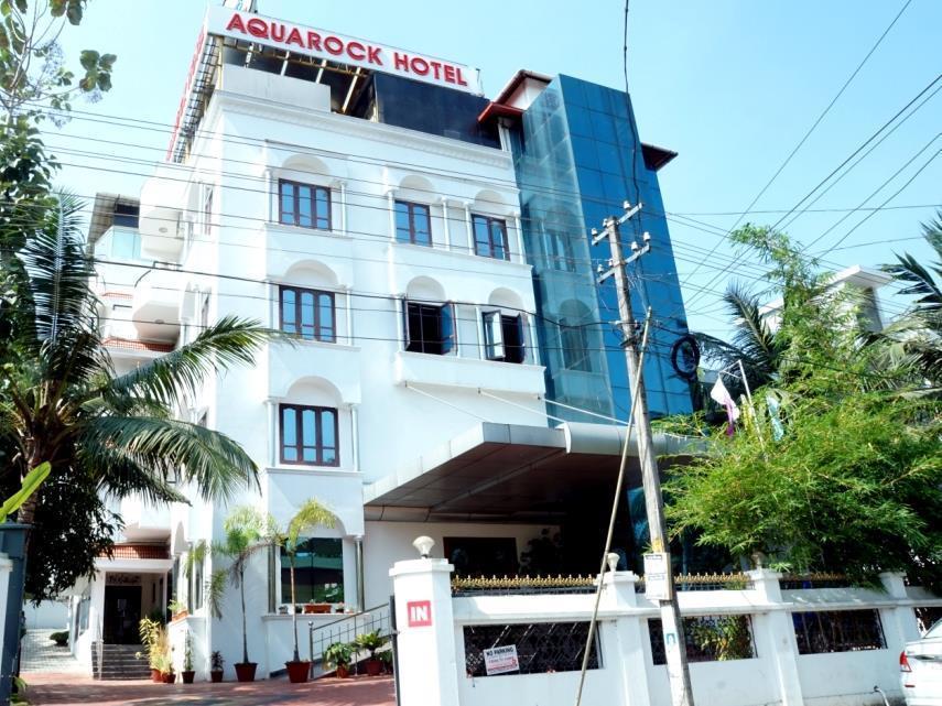 Aquarock Hotel Kazhakuttam ภายนอก รูปภาพ