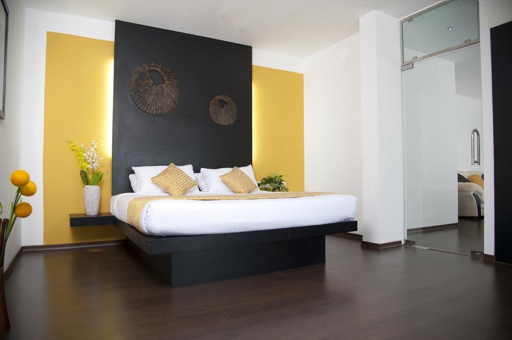 Aquarock Hotel Kazhakuttam ภายนอก รูปภาพ
